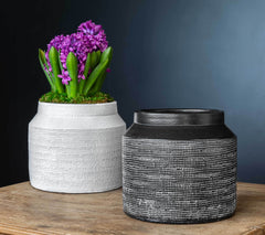 Campania Linen Weave Short Planter - Black and White Mix - Set of 8