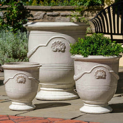Campania Coquille Anduze Urn - Set of 3