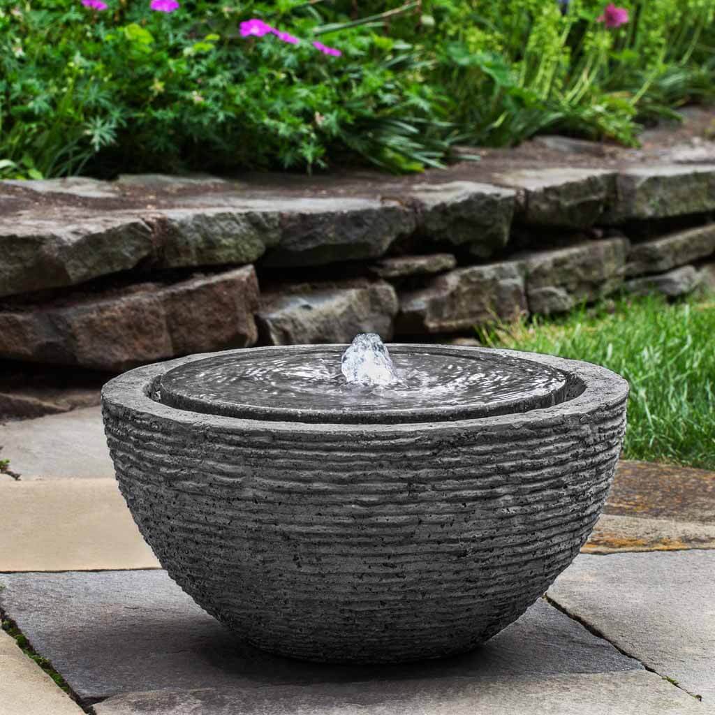 Campania Arroyo Fountain - Stone Ledge