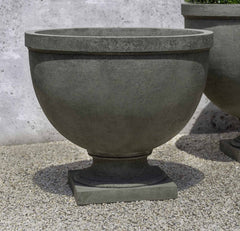 Photo of Campania Huntington Urn - Marquis Gardens