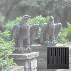 Campania Eagle Looking Left and Right