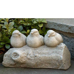 Campania Three's a Crowd