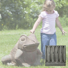 Campania Giant Garden Frog