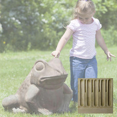 Campania Giant Garden Frog