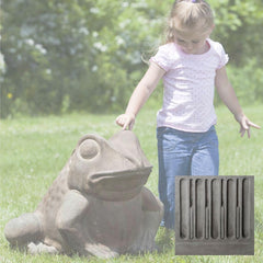 Campania Giant Garden Frog