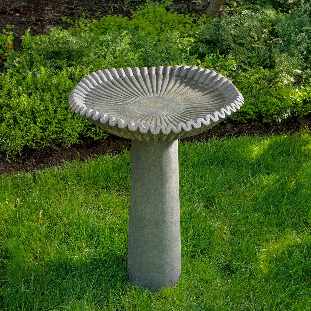 Campania Kashmir Birdbath