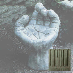 Campania Mano Birdbath