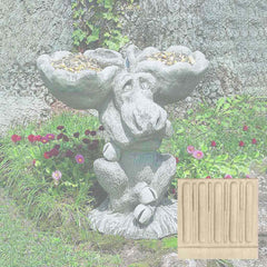 Campania Moose Birdbath/Feeder