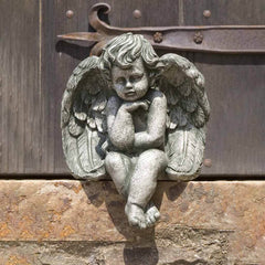 Campania Sitting Cherubs