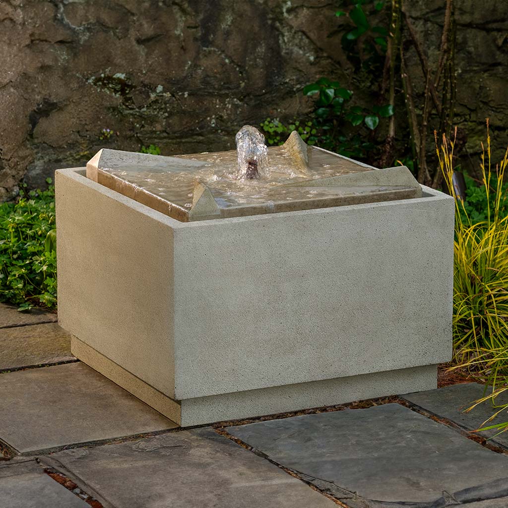 Campania Parallax Fountain