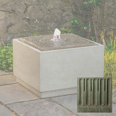 Campania Onda Fountain, Square