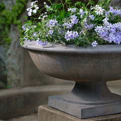 Campania Apsley Urn