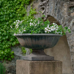 Campania Apsley Urn
