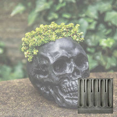 Campania Skull Planter