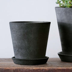 Campania Essential Planter