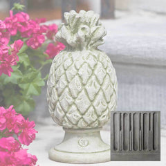 Campania Williamsburg Pineapple Finial