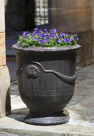 Photo of Campania Coquille Anduze Urn - Set of 3 - Exclusively Campania