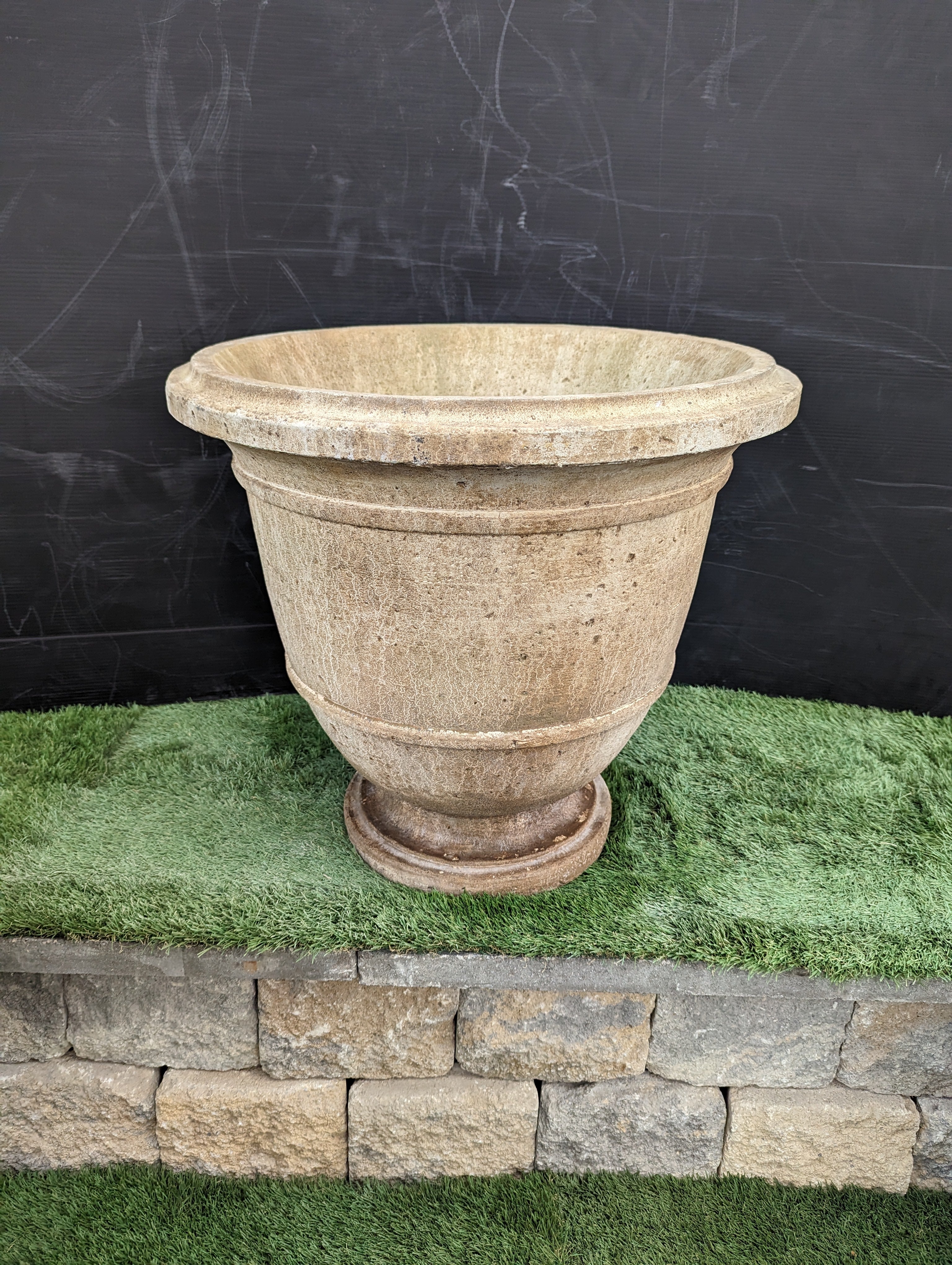 Photo of Campania Relais Urn - Clearance - Exclusively Campania
